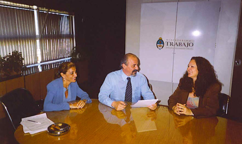 onia Boiarov en 2007 con el ministro Carlos Tomada, durante la elaboración del proyecto de ley de teletrabajo.